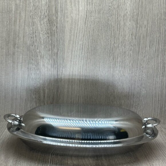 Vintage Stainless Steel 18/8 Covered Vegetable Serving Dish - Picture 2 of 15